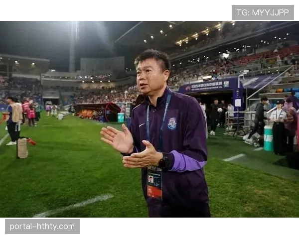 天津津门虎赛前发布会，主教练于根伟确认新外援巴顿将首发出战